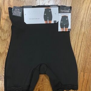 UnderWhere High-Waist Long Leg Shapewear in Black size M/S